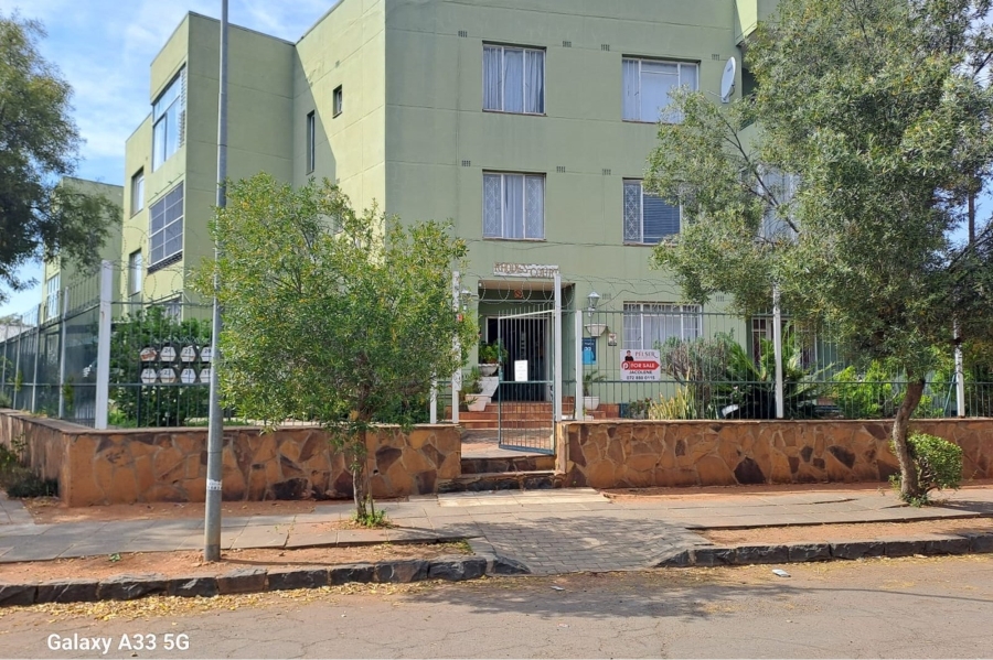 2 Bedroom Property for Sale in Belgravia Northern Cape